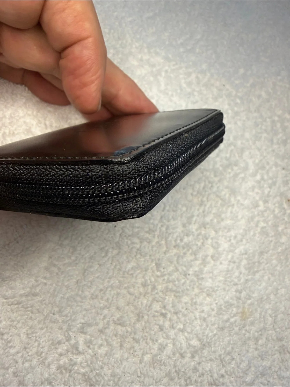 Gucci Black Leather Zip Around Coin Case Wallet